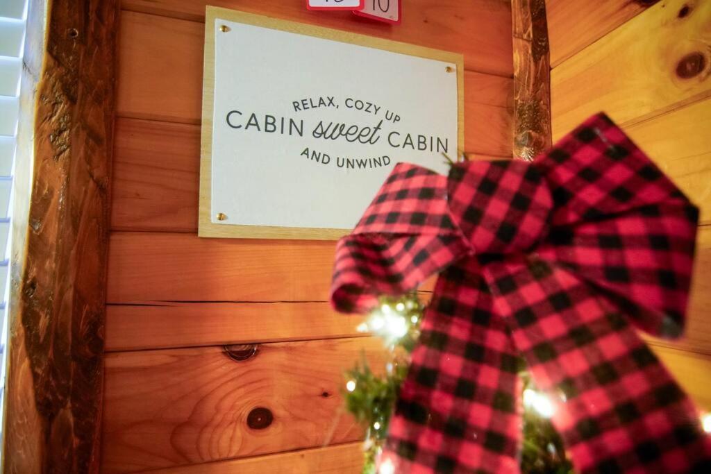 Charming Lakeview Cabin Near Geneva-On-The-Lake! 阿什塔比拉 外观 照片